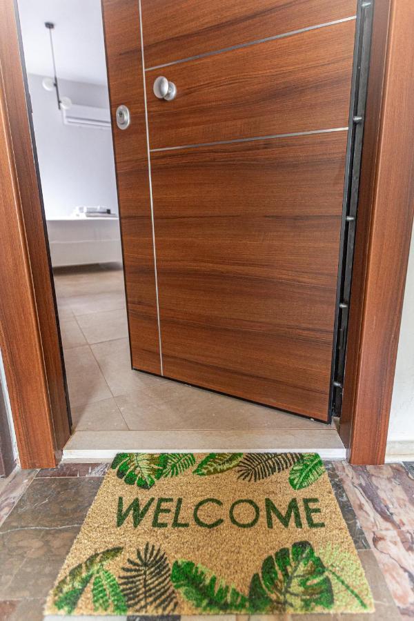 Aegean Pearl Apartment Piraeus Ngoại thất bức ảnh